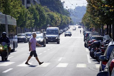 La Liberté on Twitter Piétons et cyclistes sont majoritaires dans les