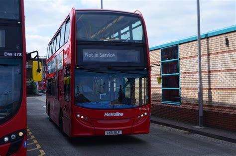 Comfortdelgro Metroline London Adl Trident Lk Blf Te Flickr