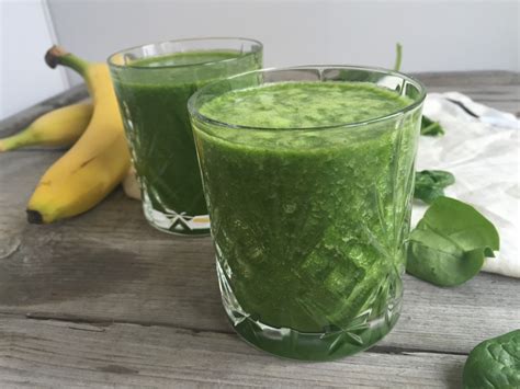 Groene Smoothie Van Spinazie En Banaan Beaufood