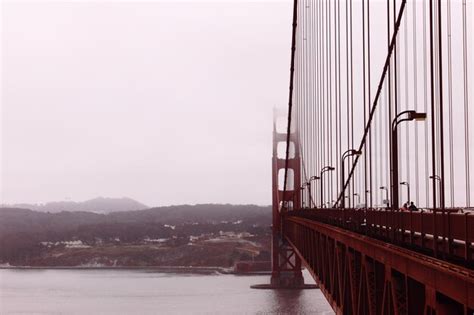 Premium Photo | Golden gate bridge in the fog