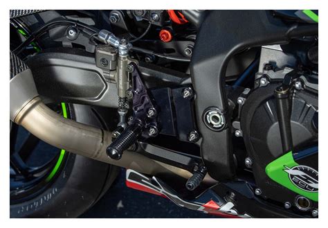 Graves Rearsets Kawasaki Ninja Zx R Zx Rr Revzilla