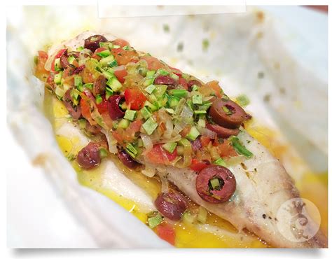 Papillote De Peixe Ao Mediterr Neo Pimenta No Reino