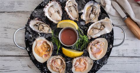 Clams vs Oysters: Unveiling the Differences