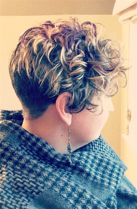 Fresh Pixie Cut With Highlights Of Blonde And Purple Pixie Cut With