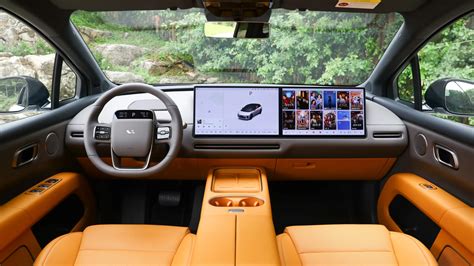 li auto  electric crossover launched  china   usd