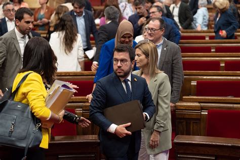 Junts pide a Aragonès la restitución de Puigneró para rehacer la crisis