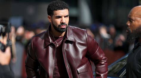 Drake Breaks Historic Billboard Record Set by the Beatles | Drake, Music : Just Jared