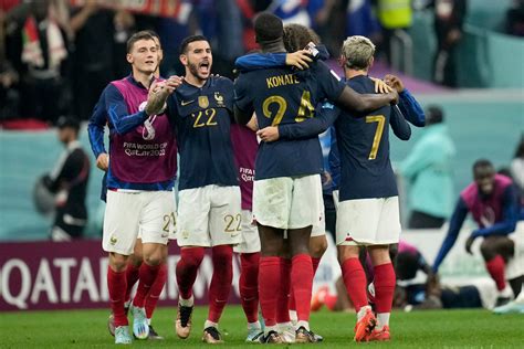 Mbappe France Advance To World Cup Final Beat Morocco 2 0