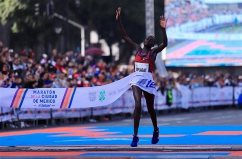 El Maratón Cdmx 2019 Estrenó Etiqueta Oro Y Nueva Ruta Con El Triunfo Del Keniano Duncan Maiyo