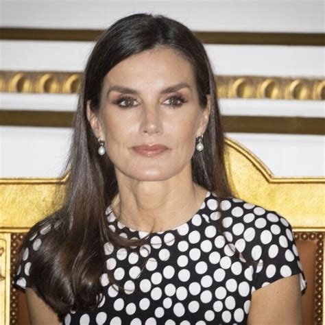 La Reina Letizia En El Palacio Presidencial De Luanda En Su Visita De