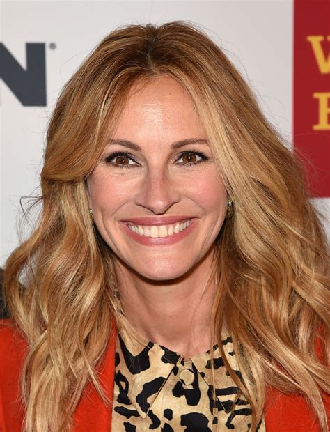 26 Celebrities Who Have Mastered the Art of Strawberry Blonde Hair