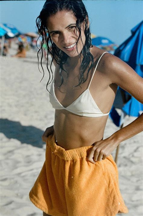New Hot Sexy Bailasan I Bikini Pics