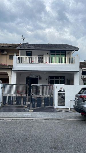 Freehold Renovated Double Storey Endlot House Taman Sri Muda Seksyen