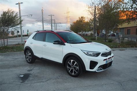 Prueba y opinión del Kia Stonic precio comportamiento y comparativa