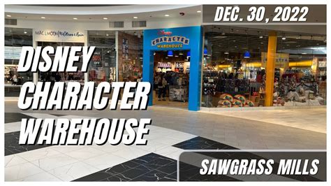 DISNEY CHARACTER WAREHOUSE OUTLET Sawgrass Mills December 30 2022