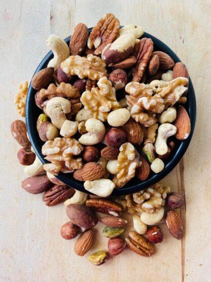 Natural Mix Of Nuts Bryant Foods