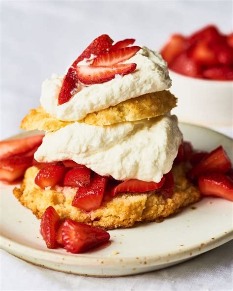 How To Make Easy Strawberry Shortcake Recipe Cream Cheese Bread