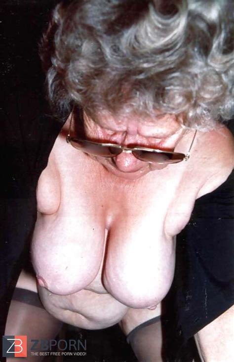 Stripping Grannies Zb Porn