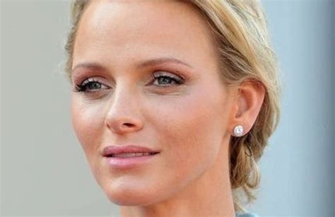 Charlene Di Monaco Capelli Bianchi Il Look Stravolto Della Principessa