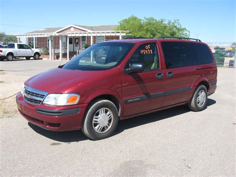 2005 Chevrolet Venture - Information and photos - MOMENTcar