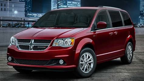 2019 Dodge Grand Caravan Choosing The Right Trim Autotrader