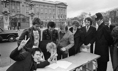 The Story Behind The Sex Pistols Signing Saga Udiscover