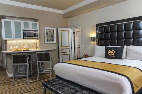 Westgate Hotel in Las Vegas Offers Spacious Accommodations Including ...