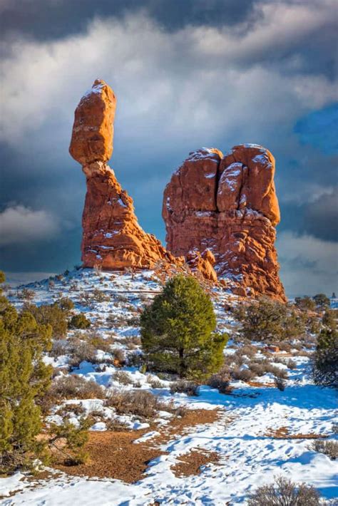 15 Breathtaking Winterland National Parks in the West for a Magical ...