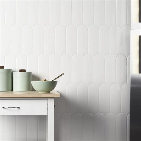 Parry White X Glossy Ceramic Tile Tilebar