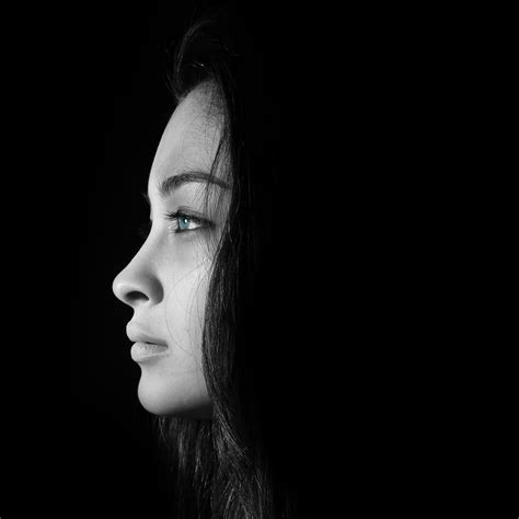 200000 Free Woman Side Profile Portrait And Profile Images Pixabay