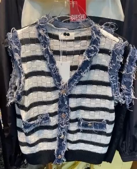 Delphin Crochet Knit Stripe Vest Top Kutung Garis Denim Fesyen Wanita