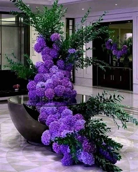 Pin By Anne Nelson On Purple Things Large Flower Arrangements