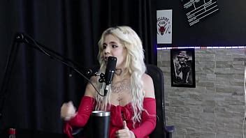 Deu o cu em cima do formigueiro não gosta das coisas do BDSM e quando fez a chuca Kyra Sex