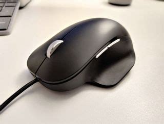 Microsoft Ergonomic Mouse review: A budget Surface Precision Mouse | Windows Central