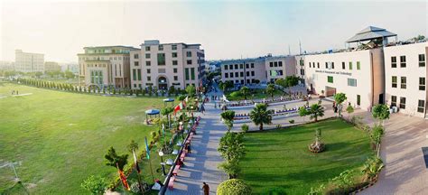 The Best Degree Programs 2019 in Lahore, Pakistan - UMT