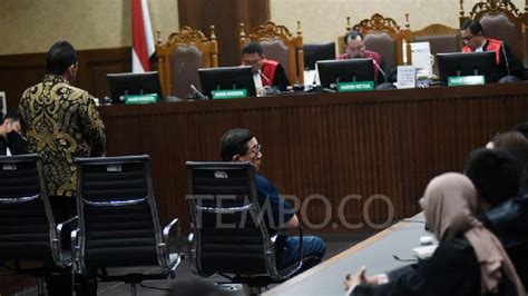 Anggota BPK Dalam Korupsi BTS Achsanul Qosasi Dan Sadikin Rusli