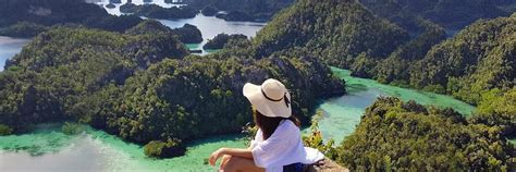 raja ampat islands pieces  paradise indonesia travel