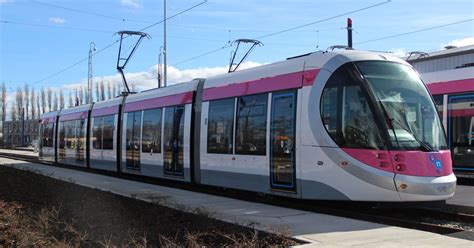 Midland Metro trams running in Birmingham city centre by the autumn ...