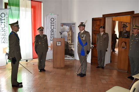 Cambio Del Comandante Alla Scuola Di Lingue Estere Dellesercito