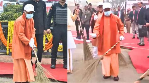 Cm Yogi Launches Cleanliness Campaign In Ayodhya On Pm Modi Call