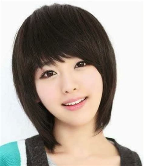 Model Rambut Pendek Wanita Terbaru | Model Rambut Kece