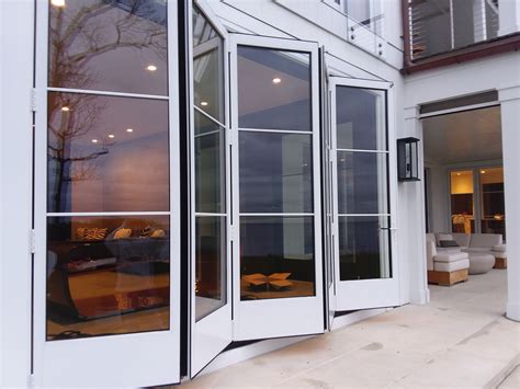 Bifold Doors/Folding Glass Walls (Bifold Doors) - Solar Innovations