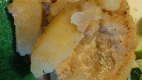 Applesauce Pork Chops Recipe - Allrecipes.com