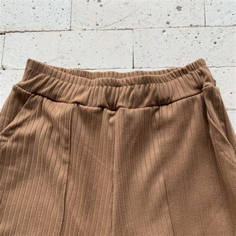 Conjunto Canelado Cropped E Cal A Luxo Nude Dondoca Moda Feminina