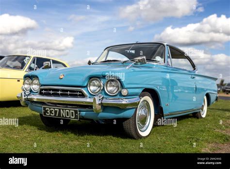 Ford Consul Capri Gt Nod En Exhibici N En El October