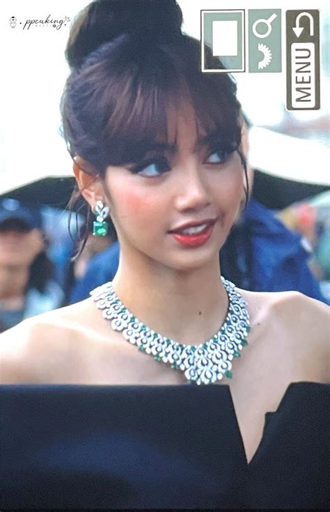 Blackpinks Lisa Is The Main Event At Bvlgaris Mediterranea Event In Venice Italy Kpophit