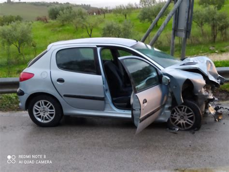 Incidente Allo Svincolo Di Alcamo Muore Un Enne Le Foto Delle Auto