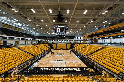 Towson University SECU Arena with Prestige telescopic platforms ...