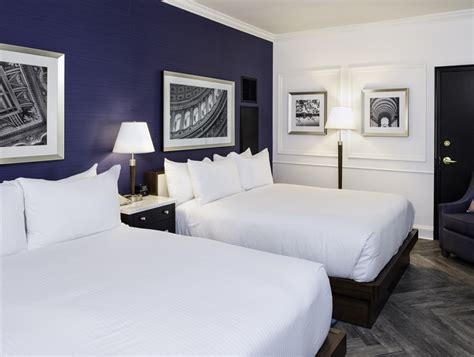 Take a Video Tour Inside the Phoenix Park Hotel in Washington DC