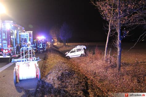 Bilder Von Schwerer Unfall Auf A Bei Eggolsheim